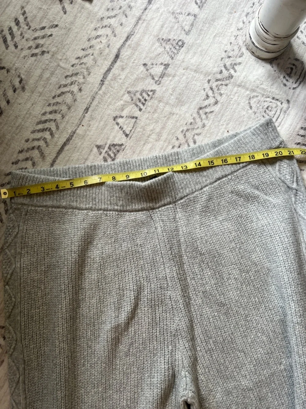 Express Light Gray Knit Joggers - Picture 6 of 8